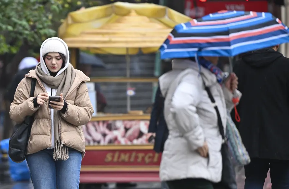 Türkiye'de Soğuk Hava ve Yağışlar Ne Kadar Sürecek? İşte Bahar Havası İçin Tarih