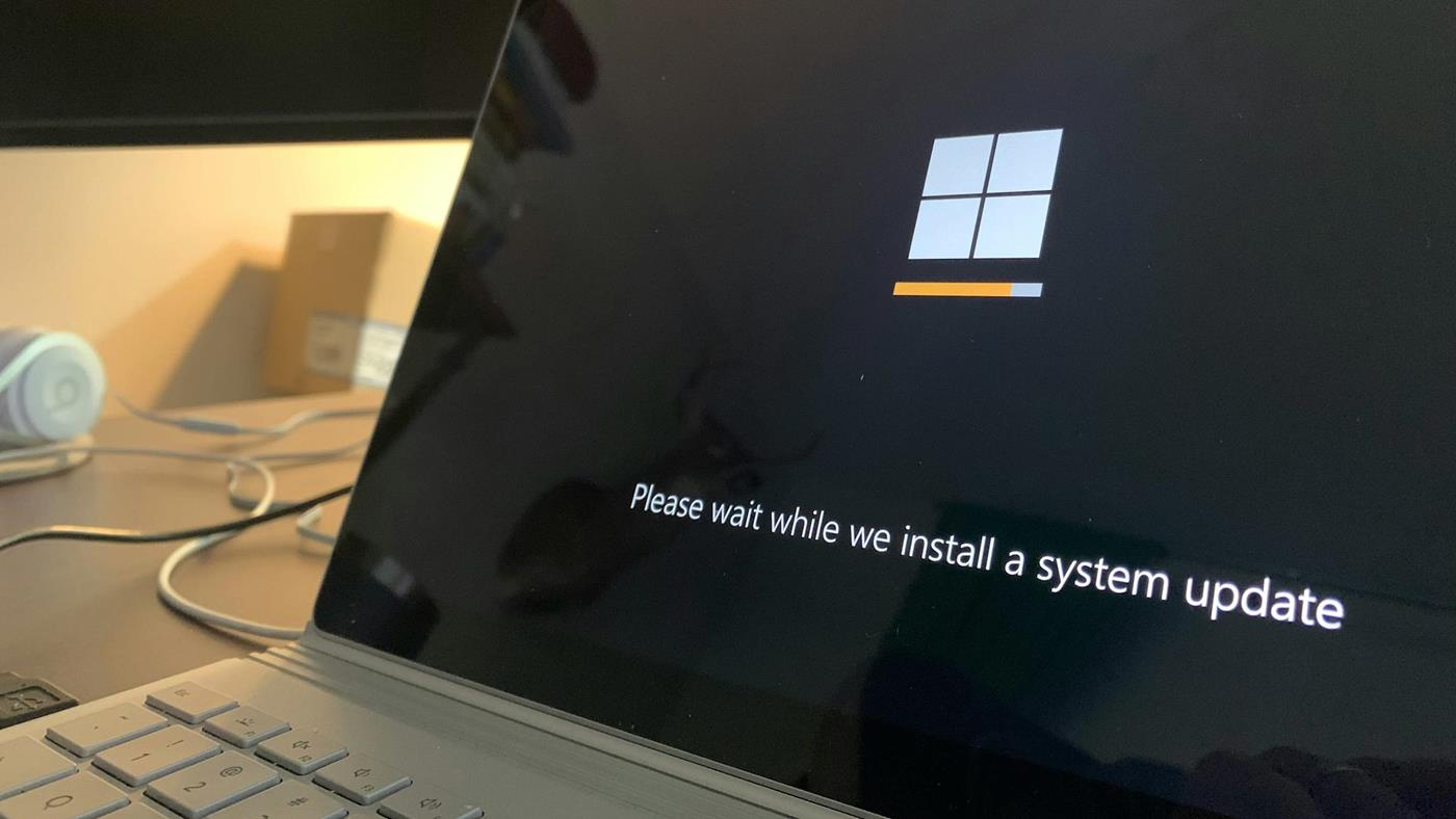 Fransa'dan Dijital Egemenlik Adımı: Devlet Sistemlerinde Windows Yerine Linux'a Geçiliyor