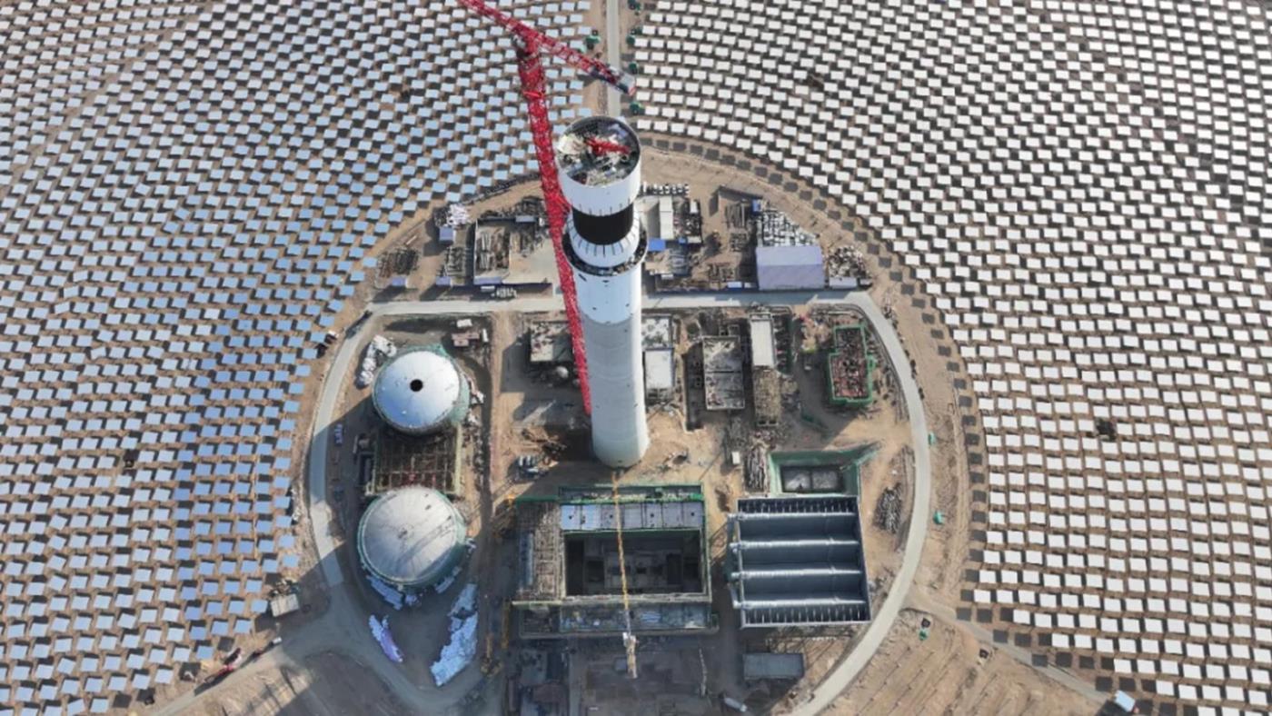 Çin, Dünyanın En Büyük Hibrit Güneş Enerjisi Santralini İnşa Ediyor