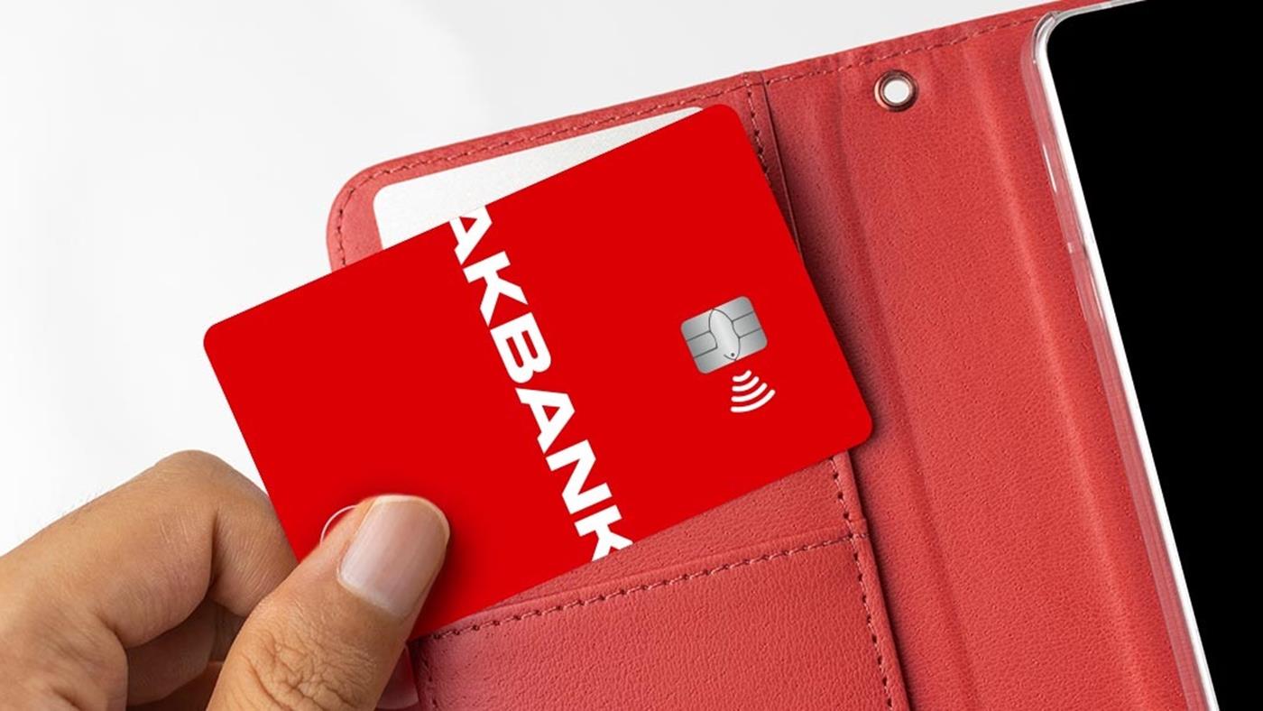 Akbank'ın Dijital ve Fiziksel Kanallarında Geniş Çaplı Erişim Kesintisi