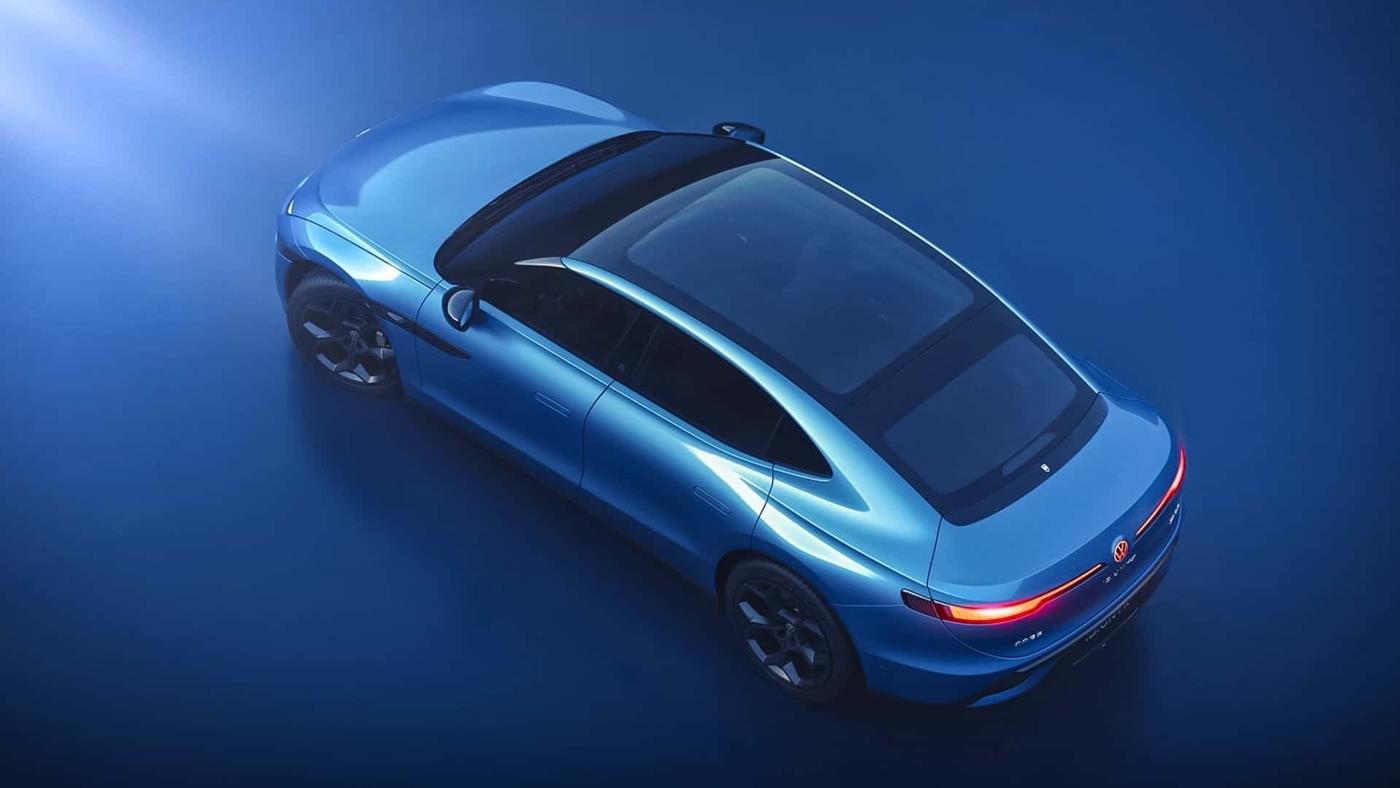 Volkswagen'in Xpeng Ortaklığıyla Geliştirdiği Yeni Elektrikli Sedanı ID. Unyx 09 Sahneye Çıktı