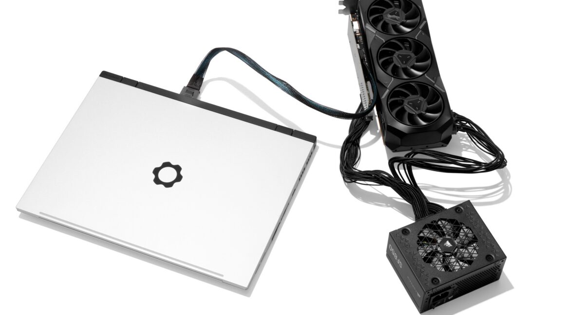 Framework Laptop 16, Yeni Tasarım İyileştirmeleri ve OCuLink Desteğiyle Güncellendi