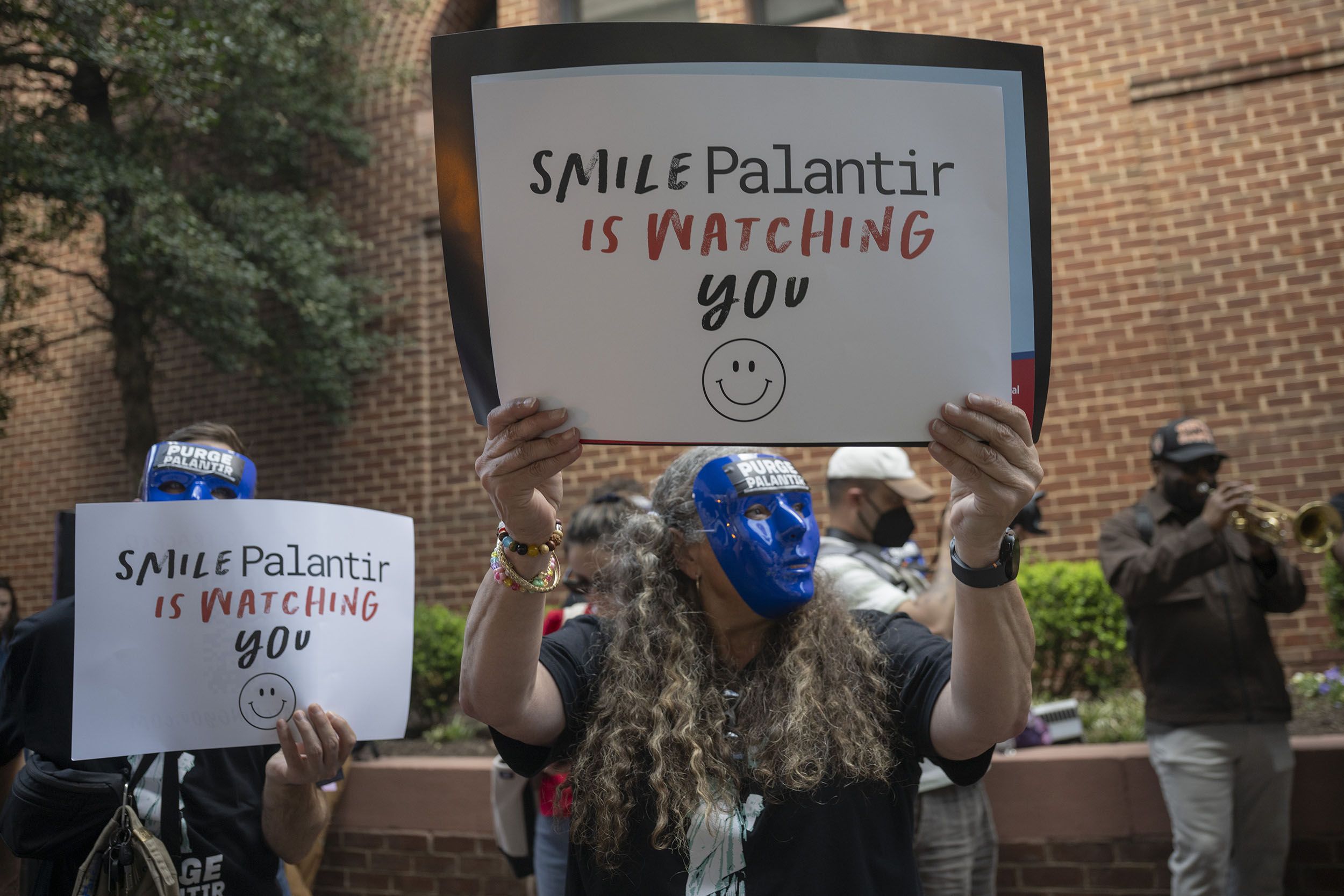 Palantir Çalışanları Şirketin Göçmen Politikalarındaki Rolünü Sorguluyor