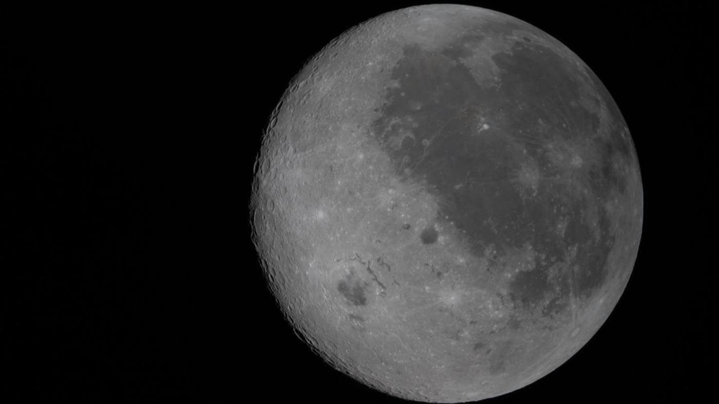 Çin'in Chang'e 5 Görevinde Ay'da İki Yeni Mineral Keşfedildi