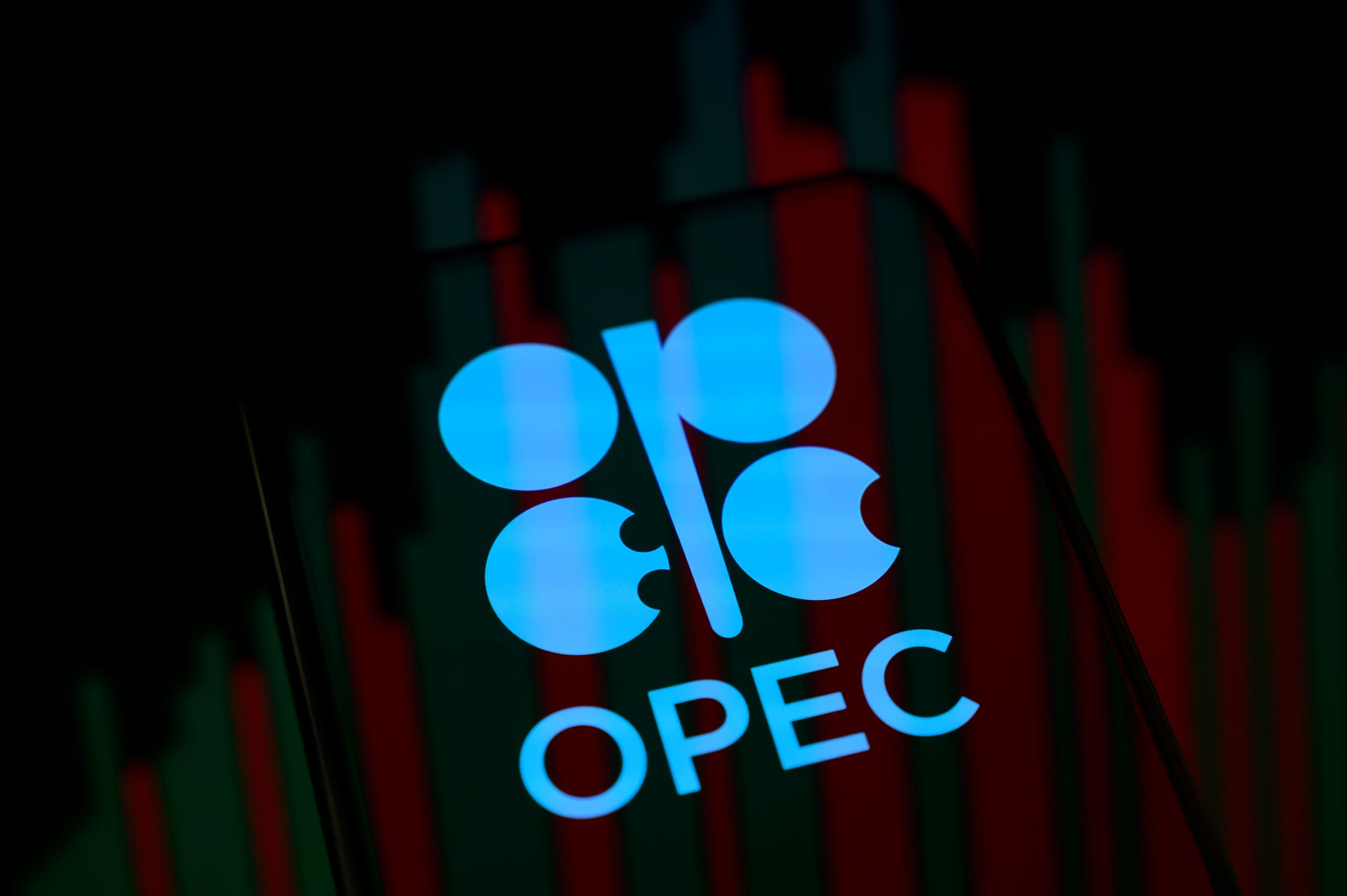 BAE, 60 Yıllık Üyeliğin Ardından OPEC'ten Ayrılma Kararı Aldı