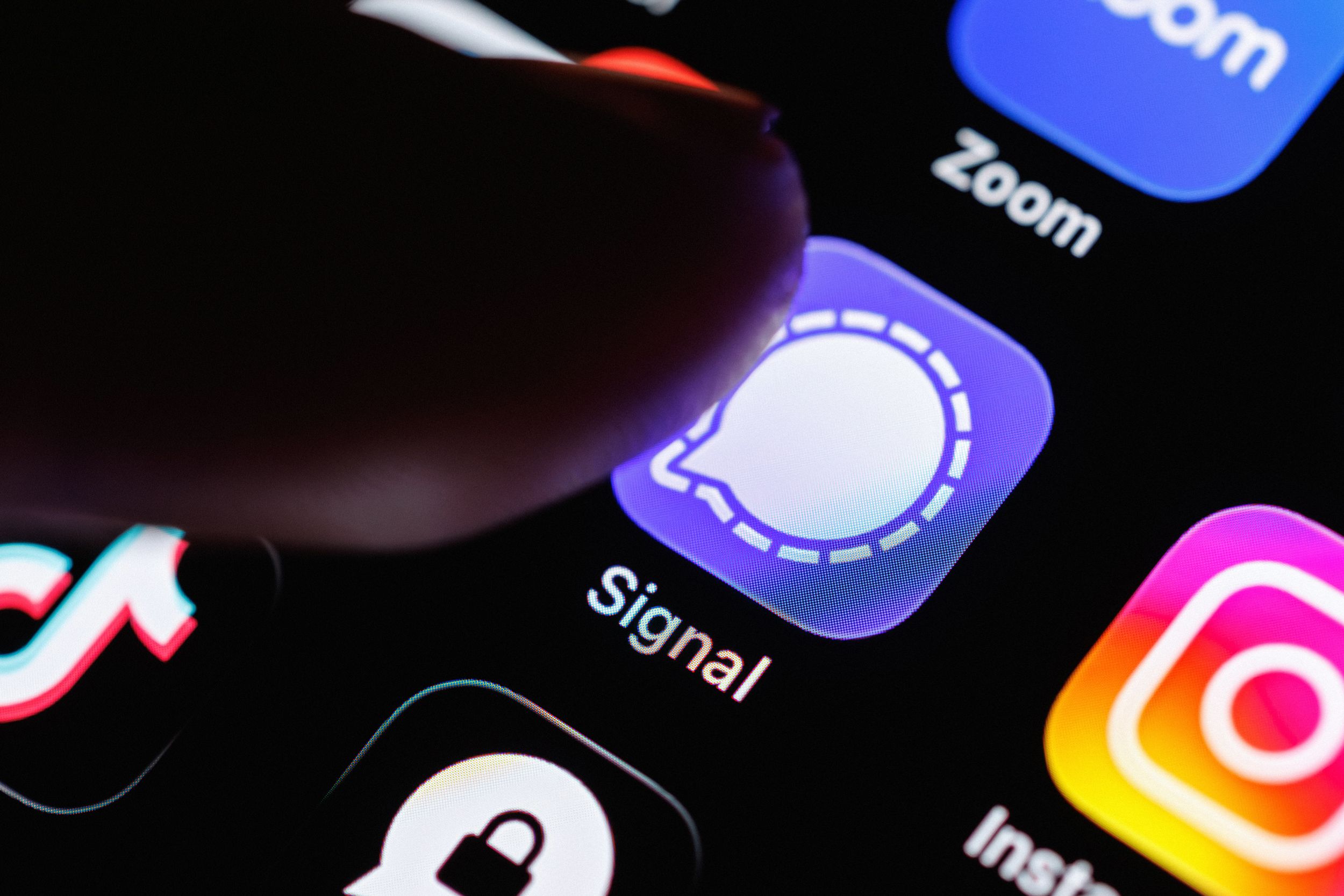 Silinen Mesajlar Bildirimlerden Çıkıyor: Telefon Bildirimleri Gizliliğinizi Nasıl Tehdit Ediyor?