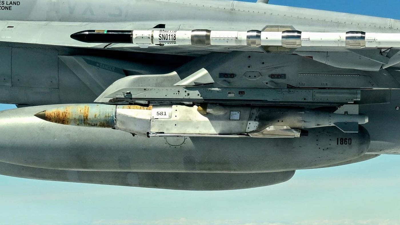 ABD Donanması'ndan Yeni Nesil Mühimmat: Güdümsüz Bombaları Seyir Füzesine Çeviren JDAM-LR