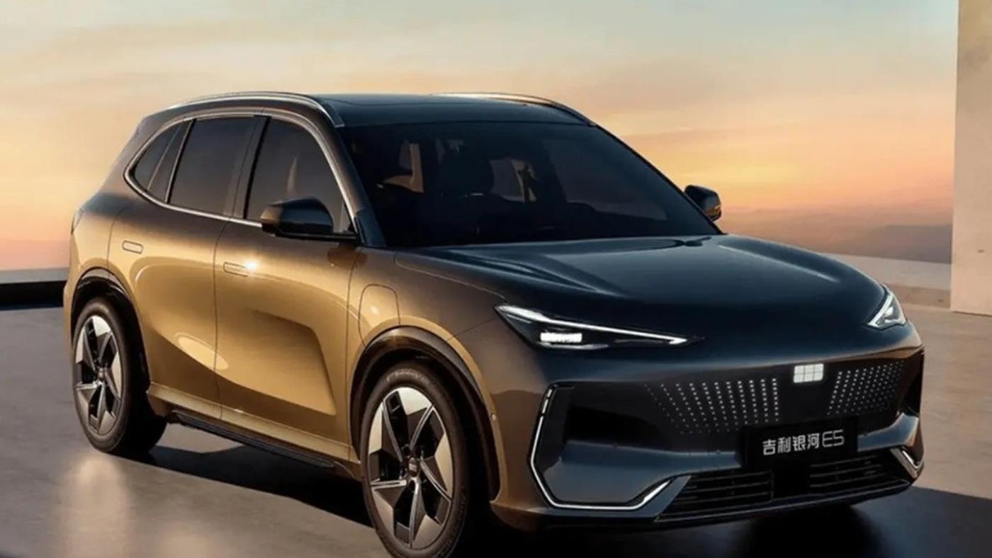 Ford, İspanya'daki Fabrikasının Bir Bölümünü Çinli Geely'e Satmaya Hazırlanıyor