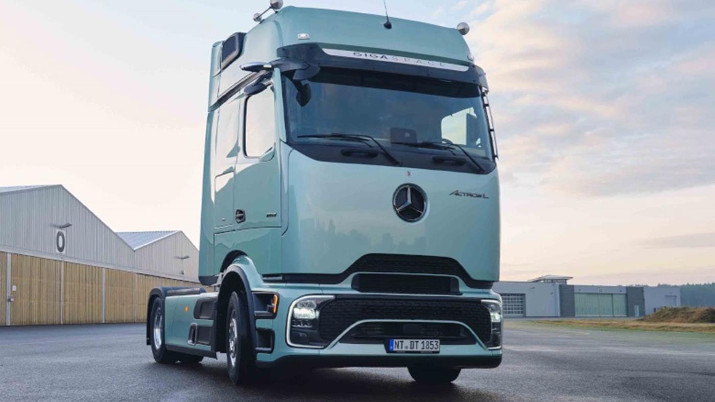 Elektrikli Kamyonla Dünya Turu: Mercedes eActros 600 ile 40 Bin Kilometrelik Macera