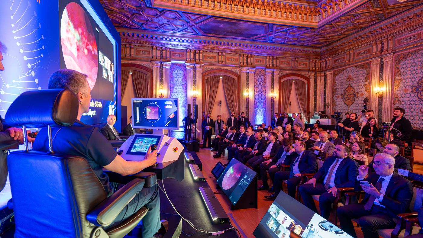 Türkiye'de Bir İlk: Turkcell 5G ile İstanbul'dan Muş'a Uzaktan Robotik Ameliyat
