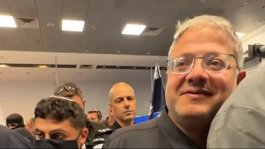 İsrailli Bakan Ben-Gvir'in Sumud Filosu Aktivistlerine Yönelik Kötü Muamelesine Uluslararası Tepki Büyüyor