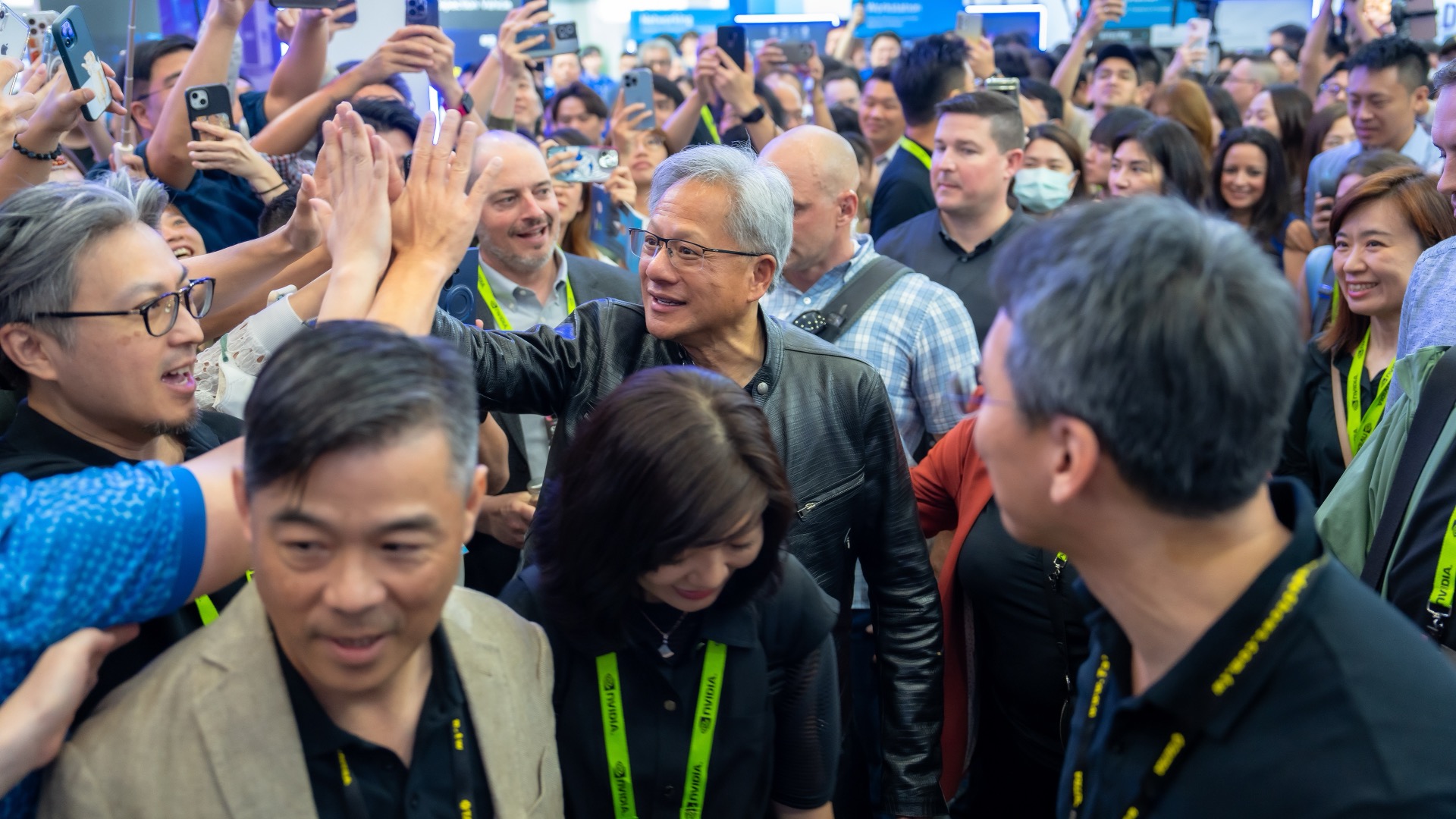 NVIDIA COMPUTEX 2026'da Vera Rubin NVL72 ve Jetson Thor ile Ödülleri Topladı