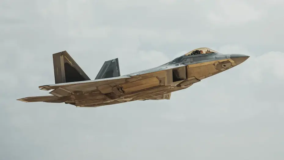 ABD'den İsrail'e Eşi Görülmemiş F-22 ve Savaş Uçağı Konuşlandırması