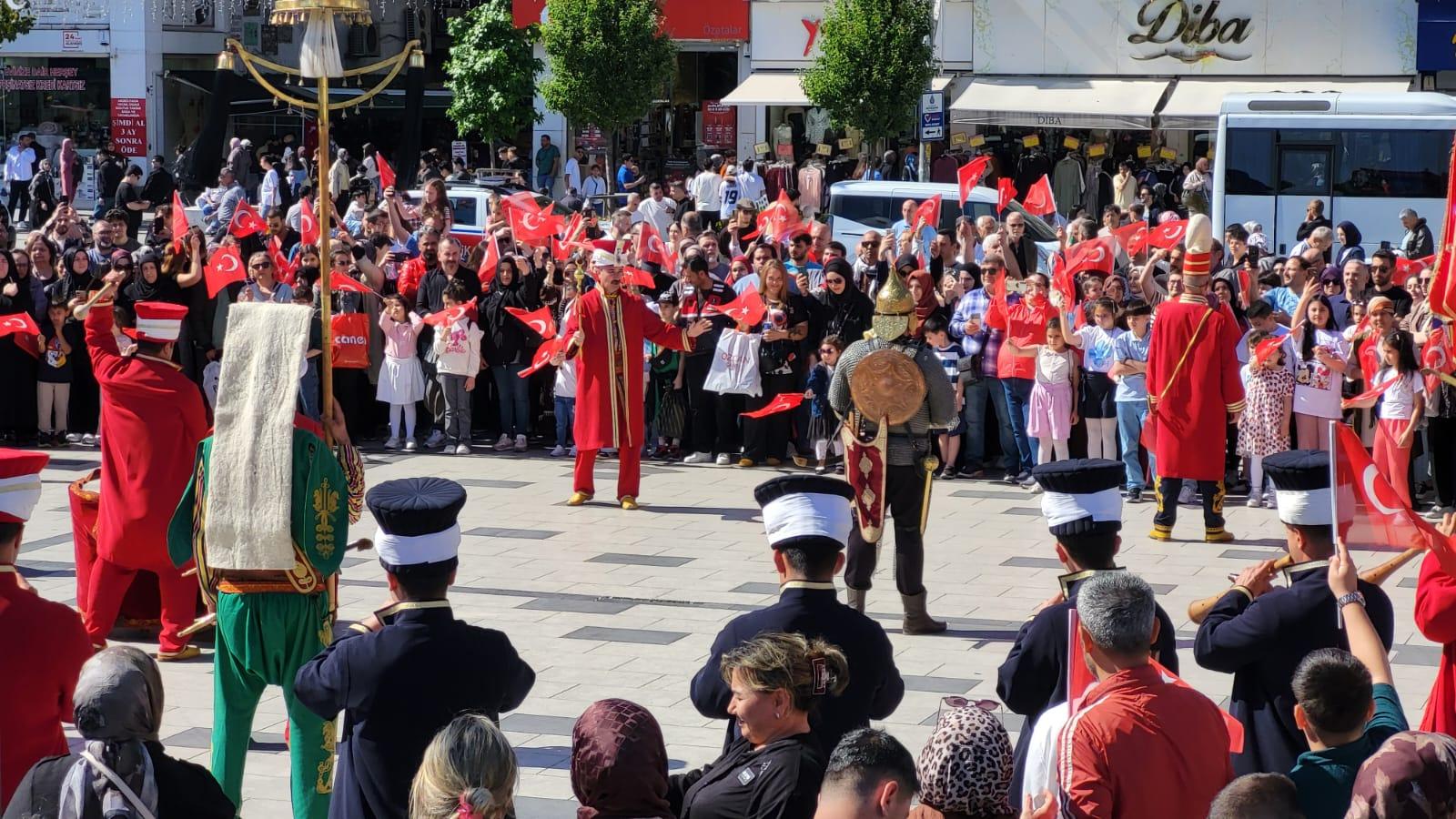 İstanbul'un Fethinin 573. Yılı Dijital Gösteriler ve Etkinliklerle Kutlanıyor