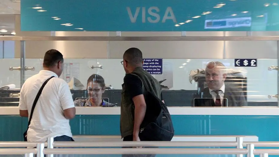 Schengen Krizinin Perde Arkası: Dev Vize Şirketinde Karaborsa ve Veri İhlali Skandalı