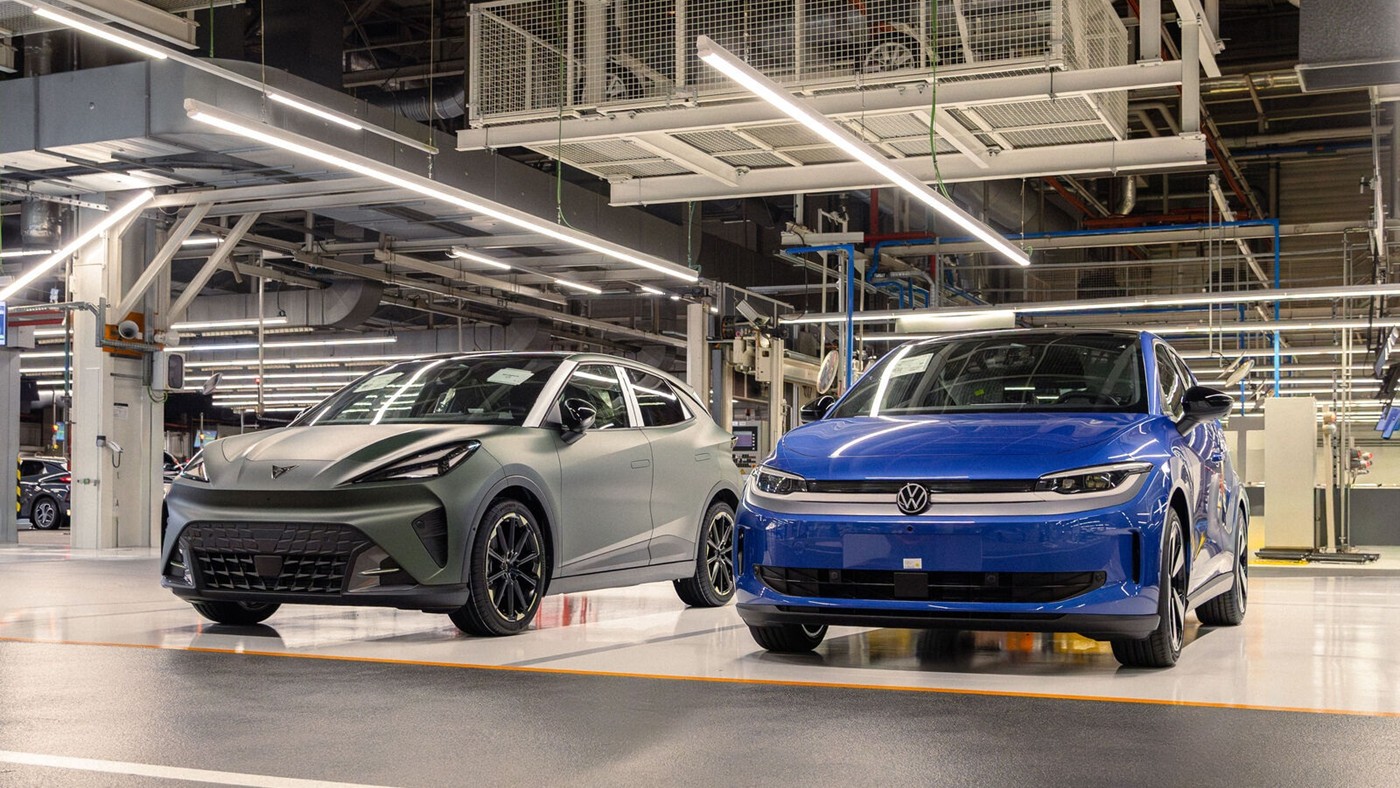 Volkswagen'in Uygun Fiyatlı Elektrikli Modelleri ID. Polo ve Cupra Raval Üretime Girdi