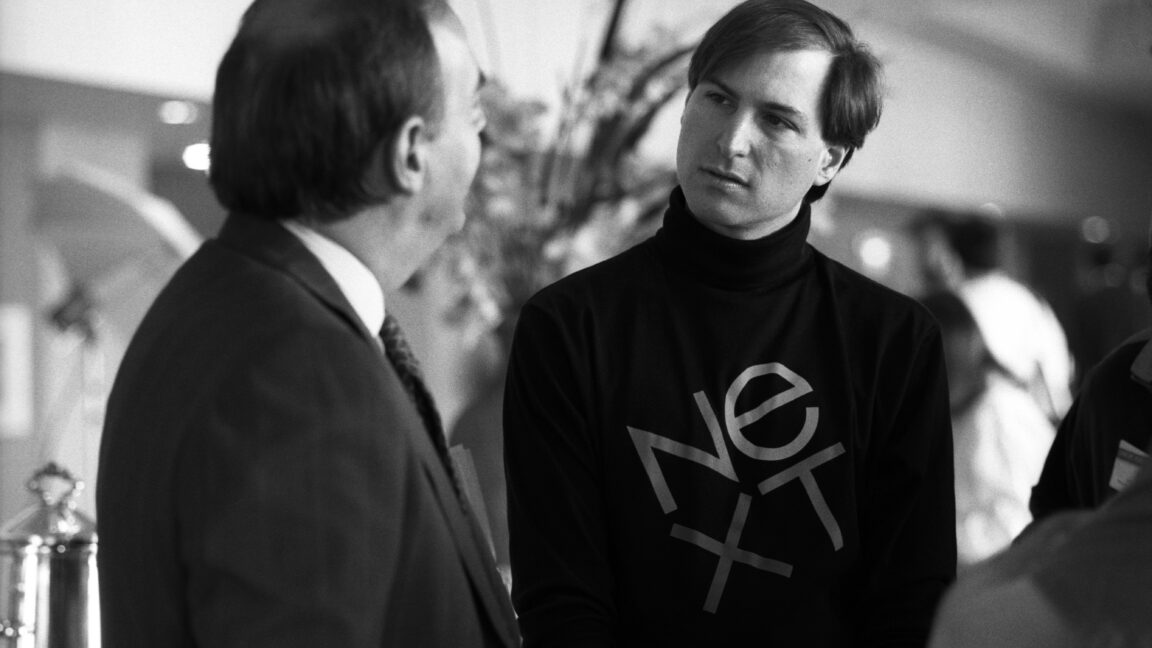 Steve Jobs'un NeXT Yıllarını Anlatan Yeni Kitap: Steve Jobs in Exile