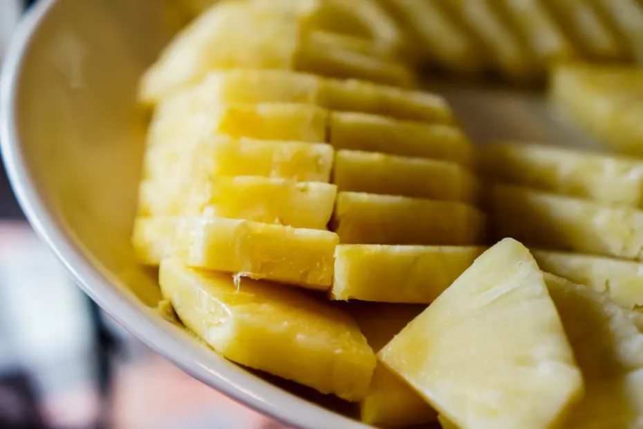 Tüketimi Hızla Artan Ananasın Sağlığa Faydaları ve Bromelain Enziminin Etkileri