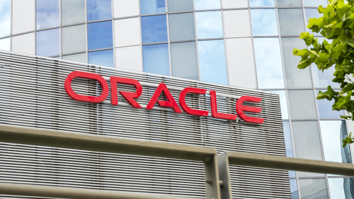 Oracle PeopleSoft'ta Kritik Sıfır Gün Açığı: Yüzlerce Kurumun Verisi Çalındı