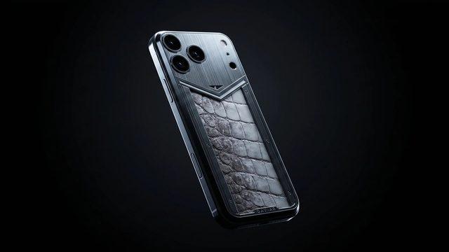 Caviar'dan Gerçek Dinozor Fosili İçeren Özel Tasarım iPhone 17 Pro Max