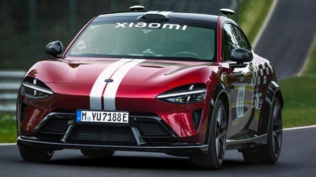 Xiaomi YU7 GT Nürburgring Pistinde Tamamen Sürücüsüz Tur Atarak Tarihe Geçti