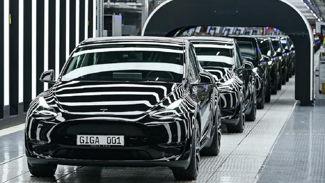 Tesla, Türkiye'ye Gelen Model Y'lerin Üretildiği Berlin Fabrikasında Kapasiteyi Artırıyor