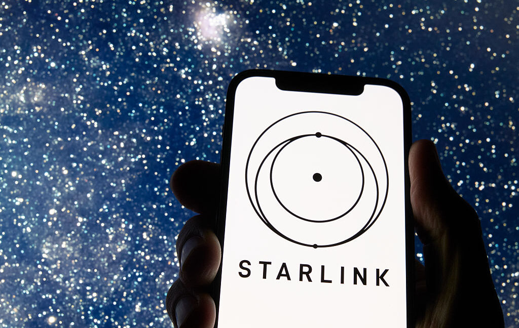 SpaceX, ABD'de Doğrudan Tüketiciye Yönelik Starlink Mobil Hizmeti Başlatmayı Planlıyor