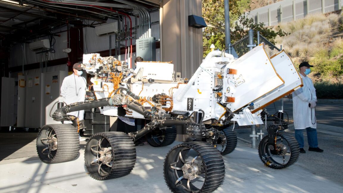 NASA, Mars Keşif Aracının Nükleer Güçlü Yedeğini Ay'a Gönderebilir