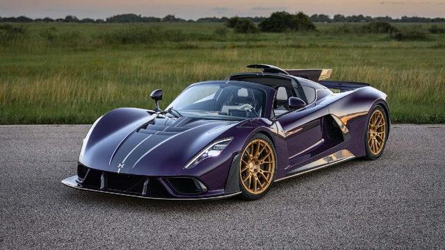 2059 Beygir Gücündeki Manuel Şanzımanlı Canavar: Hennessey Venom F5-M Tanıtıldı
