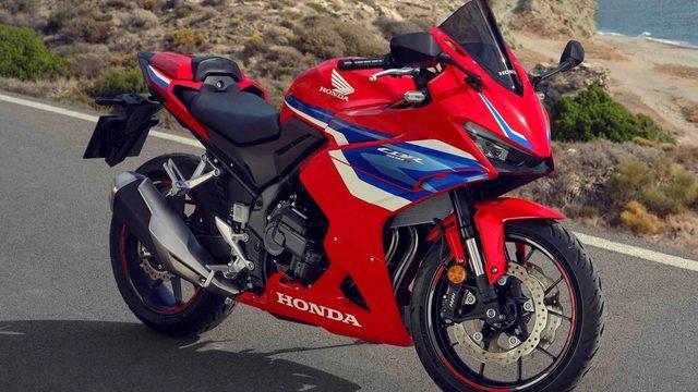 Honda CBR500R E-Clutch Teknolojisiyle Türkiye'de Satışa Çıktı