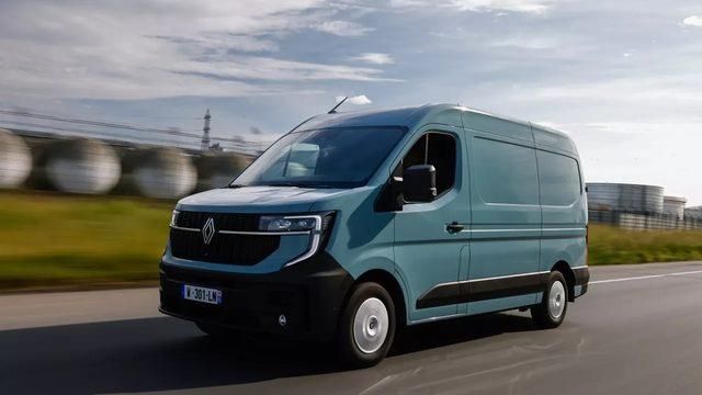 Renault Master E-Tech Yenilendi: Gelişmiş Batarya ve Yeni Teknolojik Donanımlar