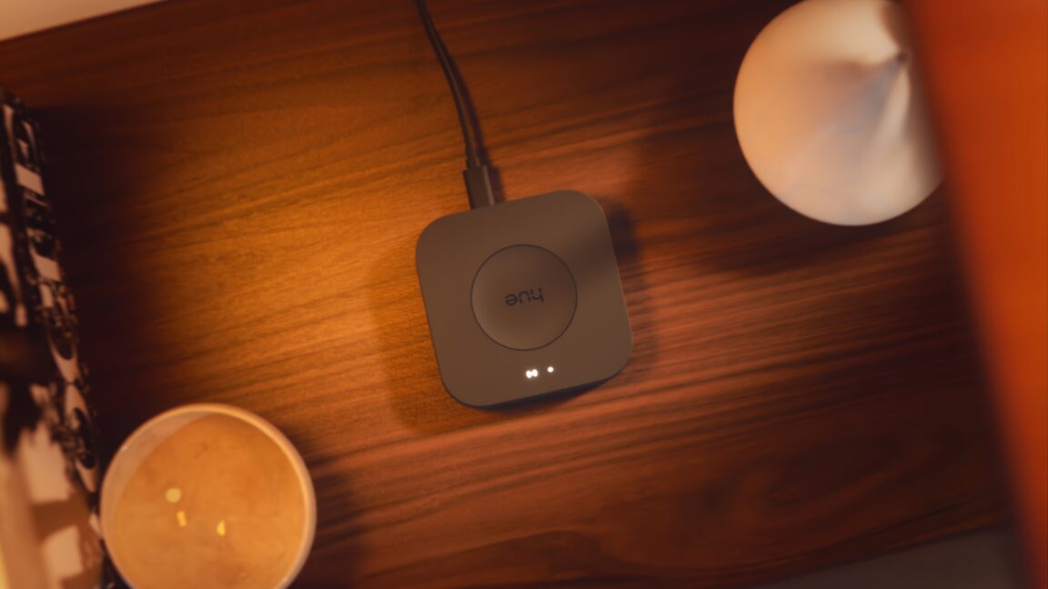 Philips Hue Bridge Pro Cihazlarını Çökerten Güncelleme İçin Ücretsiz Değişim Kararı