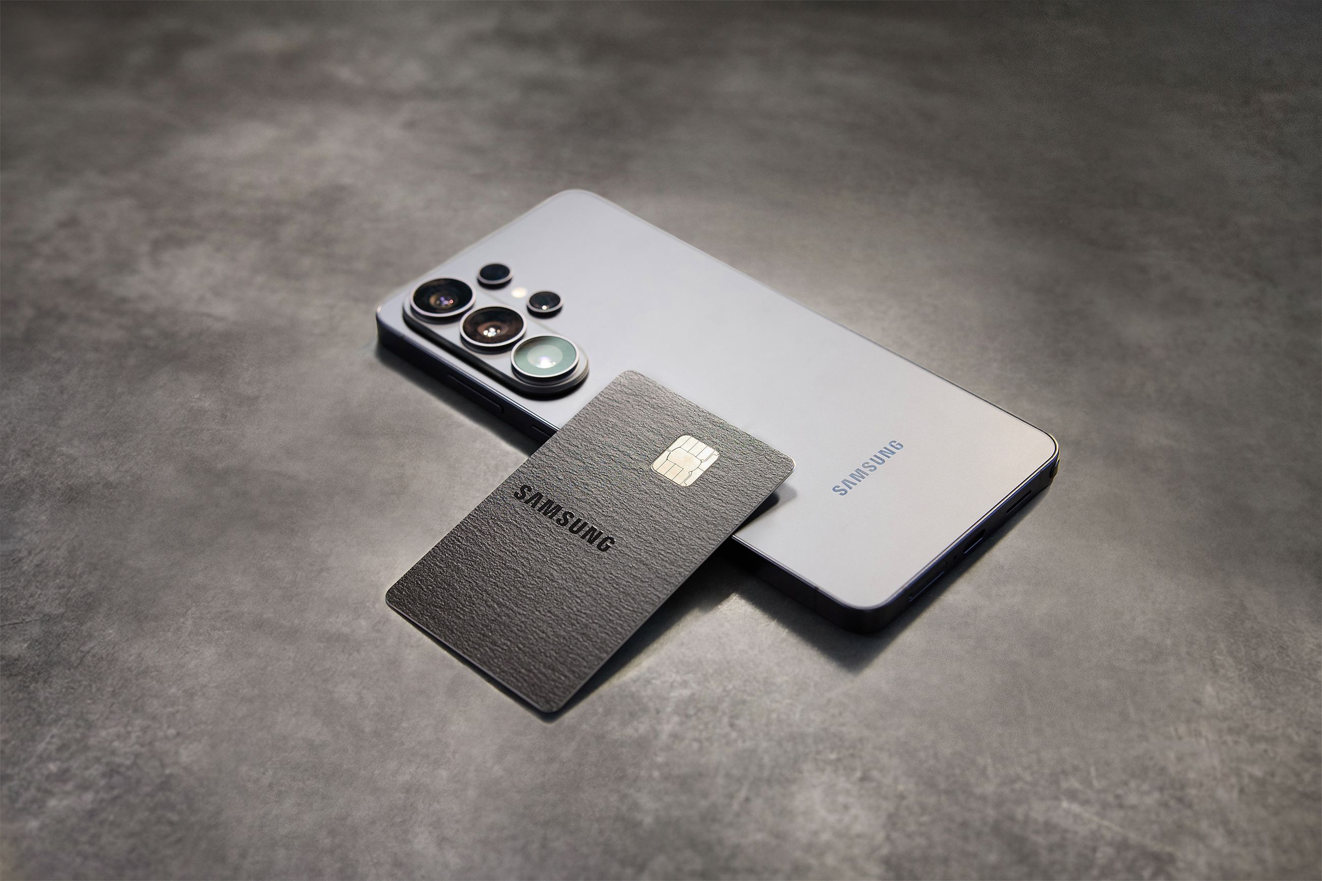 Samsung'dan Apple Card'a Rakip: Yeni Galaxy Card Tanıtıldı