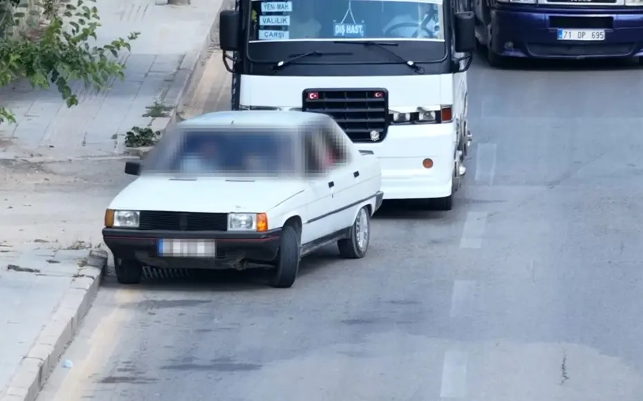 Kırıkkale'de Drone Destekli Trafik Denetimi: Kaçmaya Çalışan Sürücüye Ağır Ceza