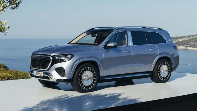 605 Beygirlik Yeni Mercedes-Maybach GLS Tanıtıldı: V8 Motor ve MBUX Teknolojisi