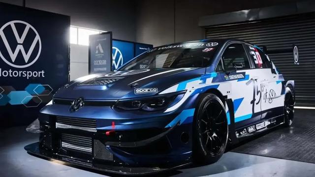 Volkswagen Motorsport'tan 1000 Beygirlik Özel Üretim: Karşınızda Mega Golf