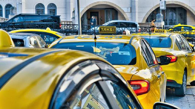İstanbul'da Taksiler İçin Yeni Dönem: Araç Alım Yaş Sınırları Esnetildi
