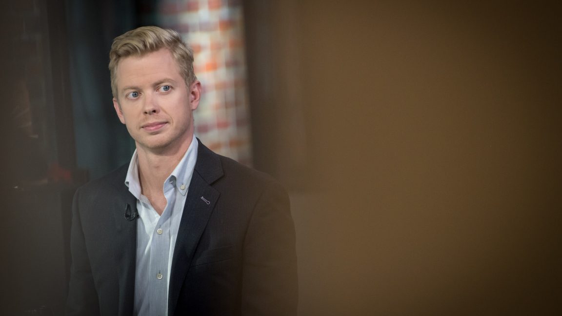 Reddit CEO'su Google'ın Yapay Zeka Özetlerini Eleştirdi, Şirket Hisseleri Düştü