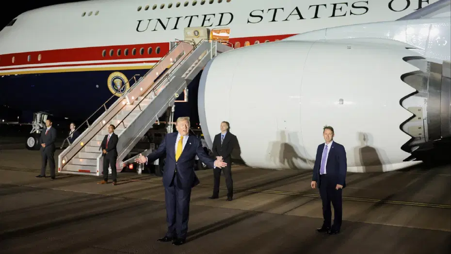 ABD'de Air Force One Krizi: Eski Bakanın Gizli Bilgilere Erişimi İptal Edildi