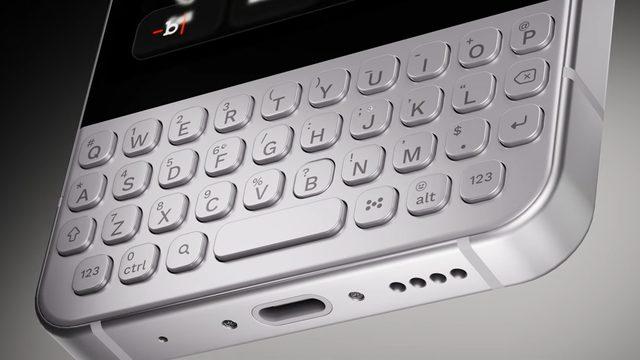 QWERTY Klavyeli Minimal Phone 2 Tanıtıldı: OLED Ekran ve Fiyatı