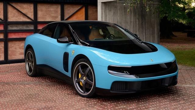 Jony Ive İmzalı İlk Elektrikli Ferrari Luce, 40 Milyon Dolara Satıldı