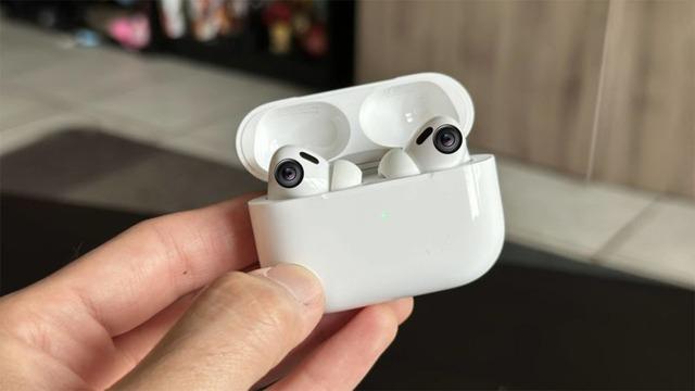 Apple'ın Kameralı ve Yapay Zeka Destekli AirPods Modeli 2027'ye Ertelendi