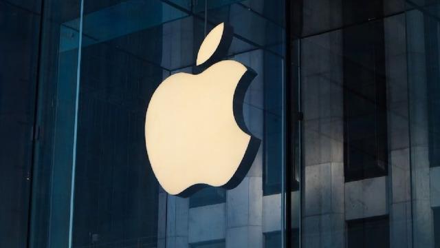 Apple, Vision Pro ve Siri Departmanlarından 200 Çalışanını İşten Çıkardı