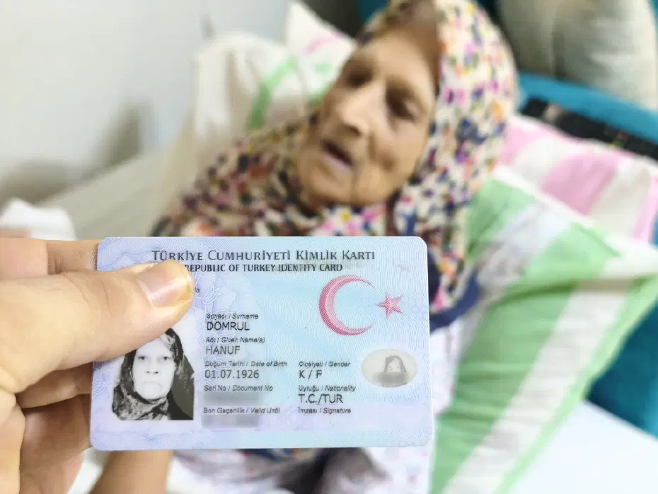Hataylı Hanuf Nine 5 Kuşak Torununu Gördü: 171 Kişilik Dev Aile