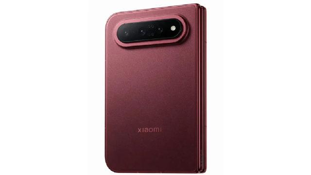 Xiaomi 18 Fold Kanlı Canlı Sızdırıldı: AnTuTu Rekortmeni İşlemci ve Yeni Tasarım