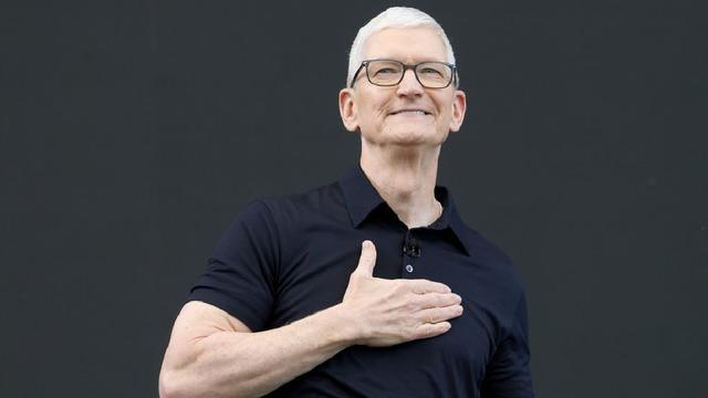 Apple CEO'su Tim Cook Görevi Bıraktı: Çalışanlara Veda Mesajı