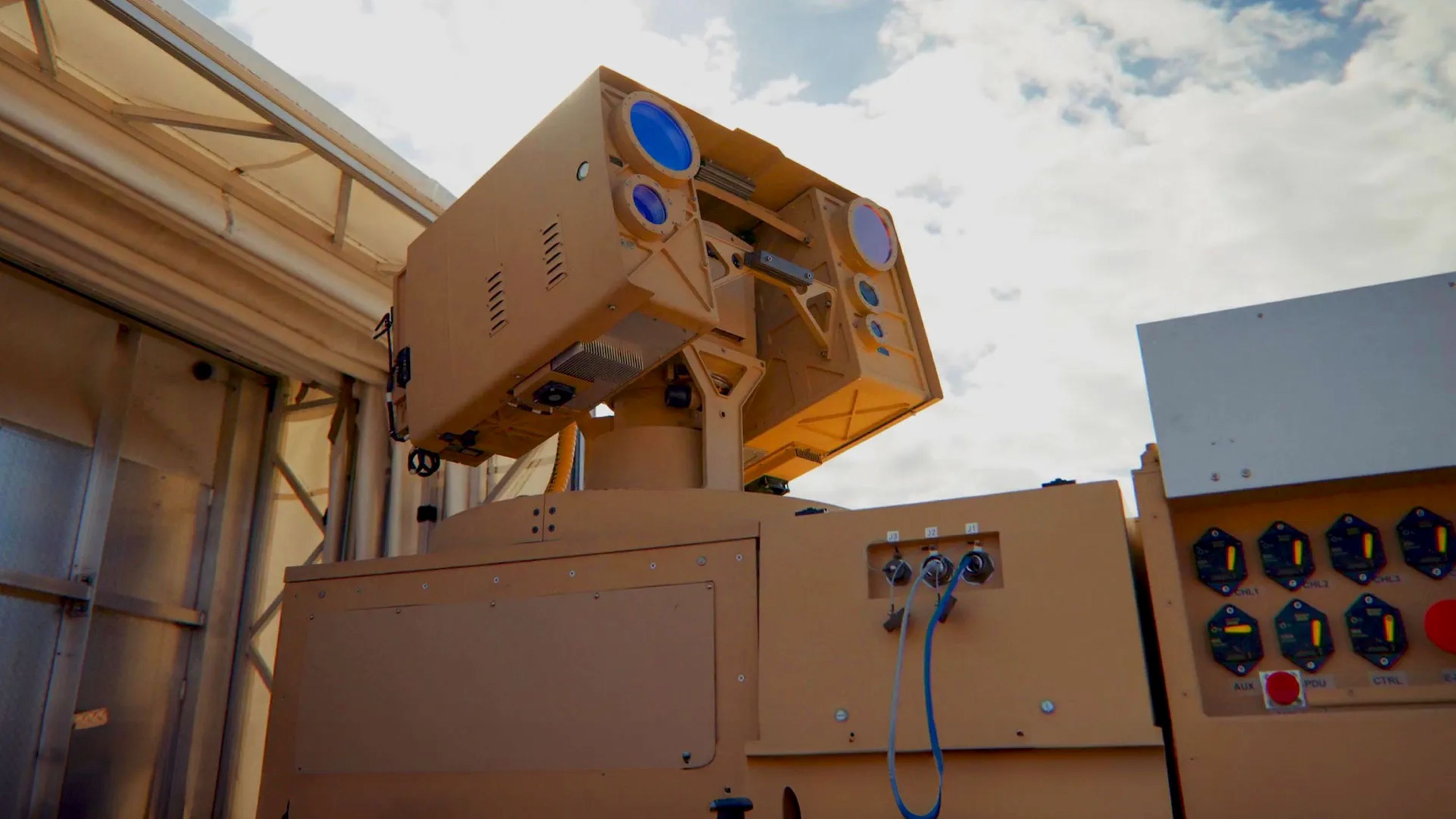 ABD Ordusu Meksika Sınırında Drone'ları Yüksek Enerjili Lazerle Düşürdü