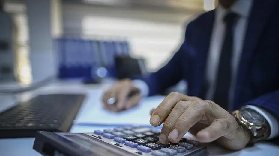 Kamuda Yapay Zeka Dönüşümü: Milyonlarca Memura Zorunlu Eğitim Geliyor
