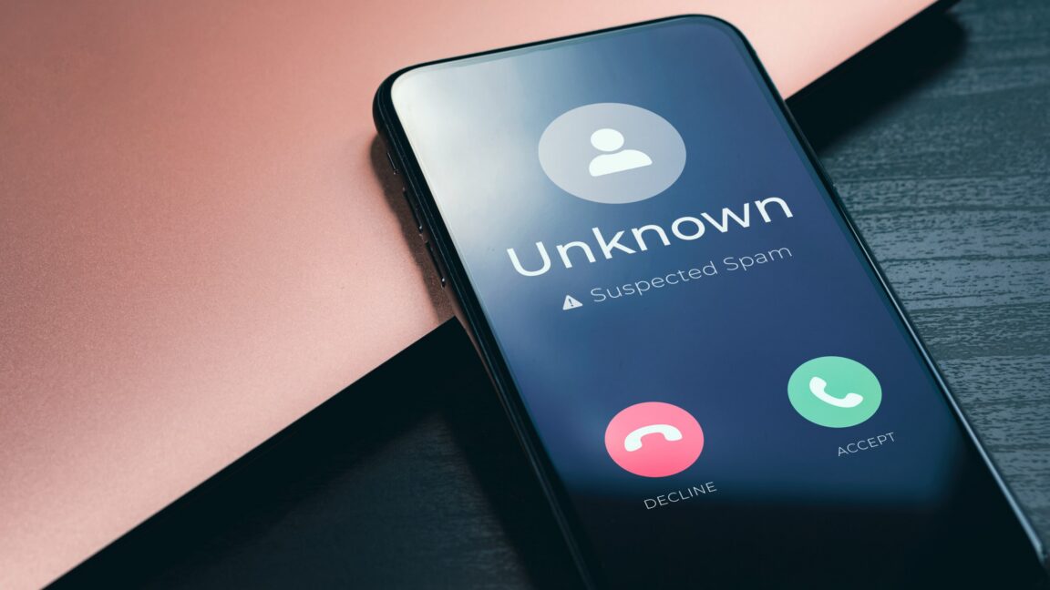 FCC, Telefon Şirketlerini Spam Arama Engelleme Başarılarına Göre Puanlayacak
