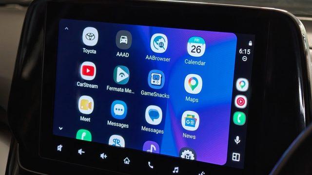Android Auto'daki Google Maps İçin Göz Yormayan Yeni Gece Modu Test Ediliyor